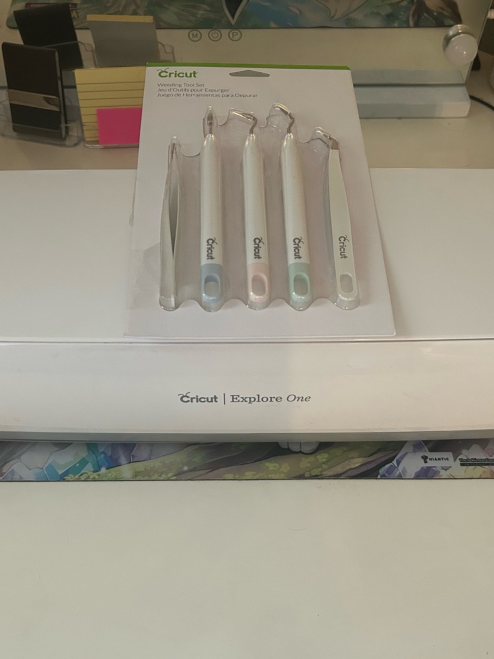 Cricut Explore One White Cutting Machine with Pastel Weeding Tools